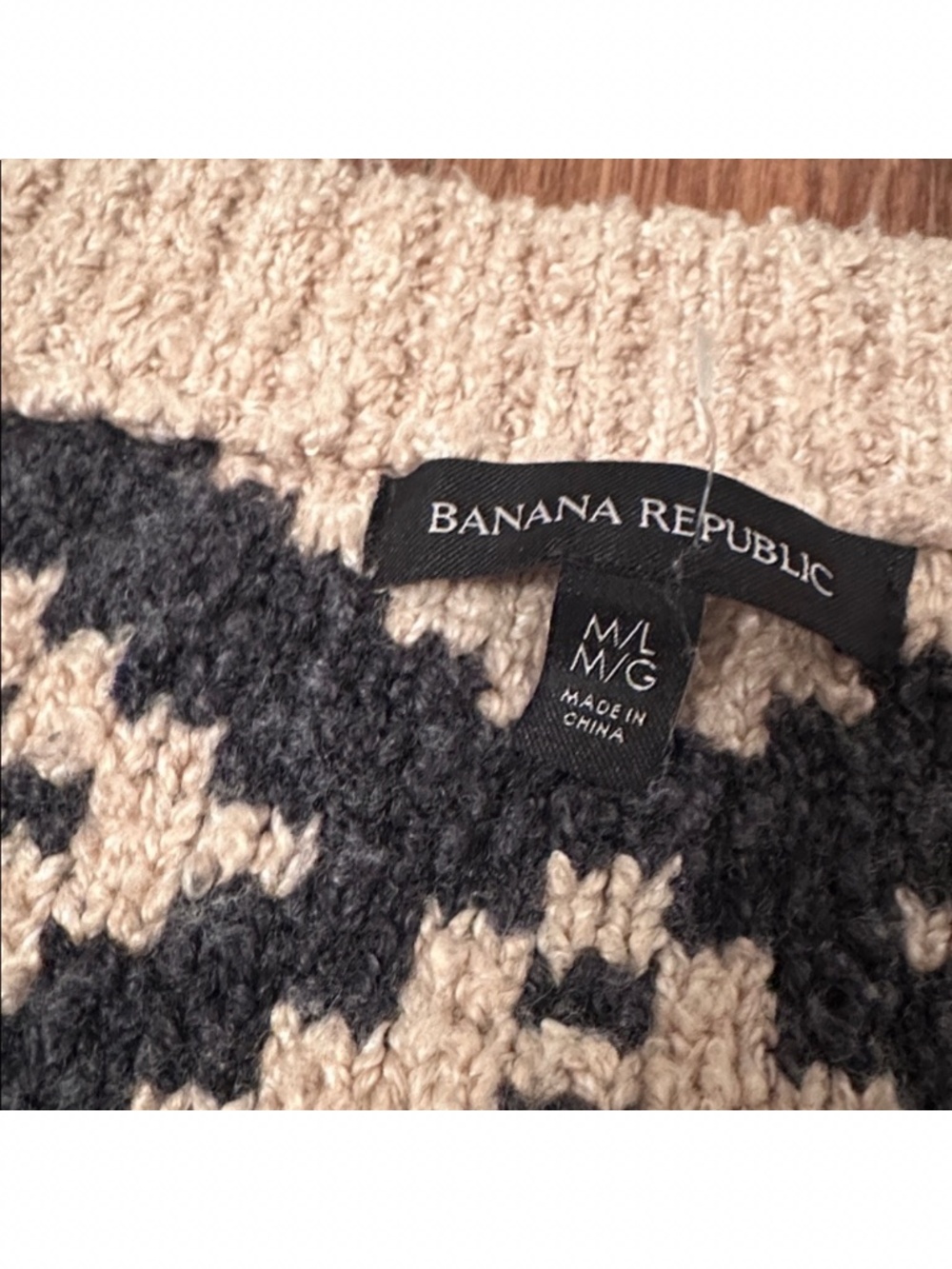 Banana Republic Heritage Oversized Sweater Vest.  size M/L - Picture 7 of 9